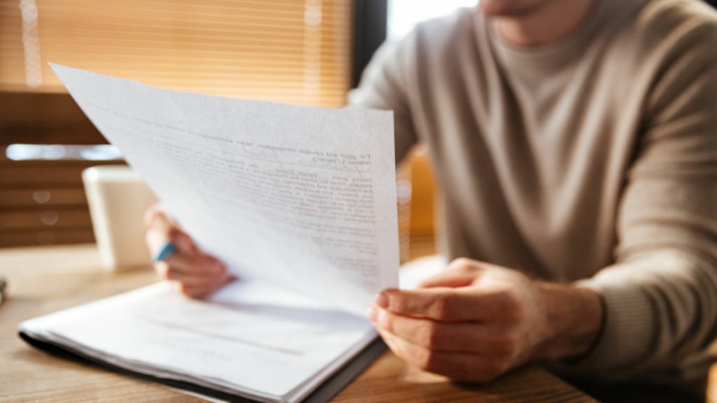 What to do if you Forge Documents – Lawyer | DONICH LAW